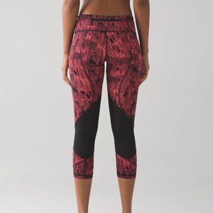 Lululemon 6 Pace Rival Crop Coral Luxtreme